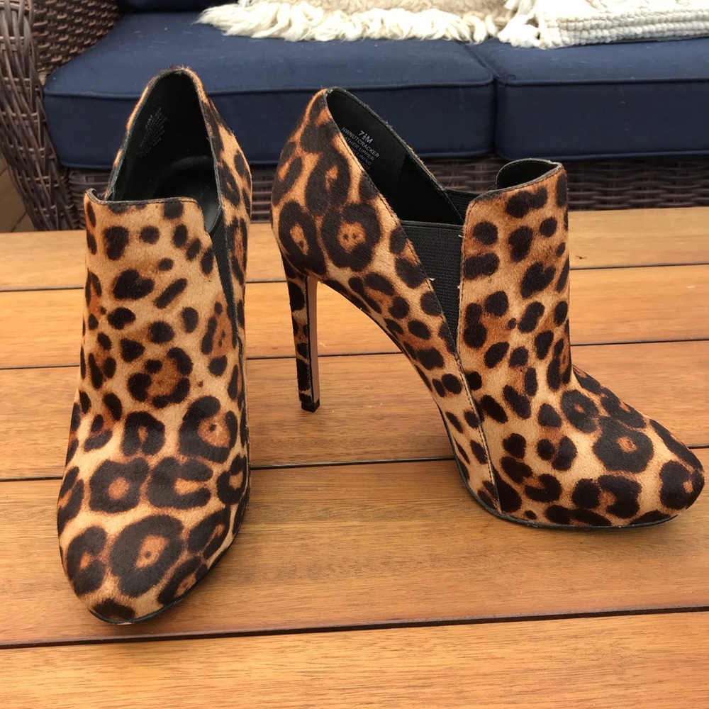 Nine West cheetah pumps